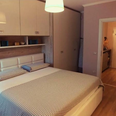 West Beach Apartment Δυρράχιο Εξωτερικό φωτογραφία