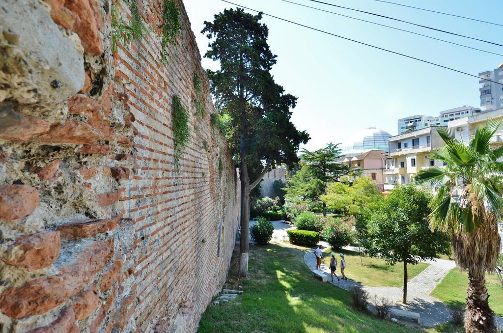 West Beach Apartment Δυρράχιο Εξωτερικό φωτογραφία